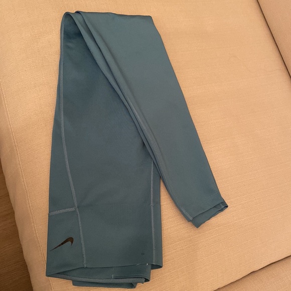 NIKE DRI-FIT LEGGINGS - Picture 5 of 5